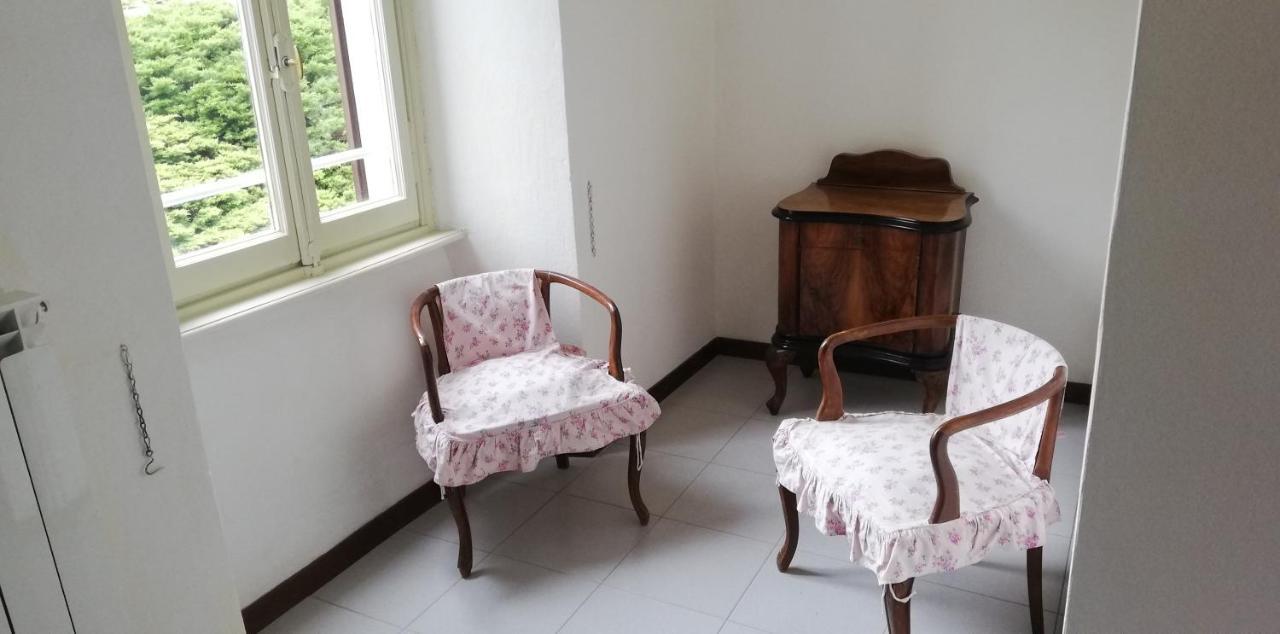 ホテル Residenza Santa Valeria Caglio エクステリア 写真