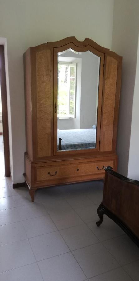 ホテル Residenza Santa Valeria Caglio エクステリア 写真