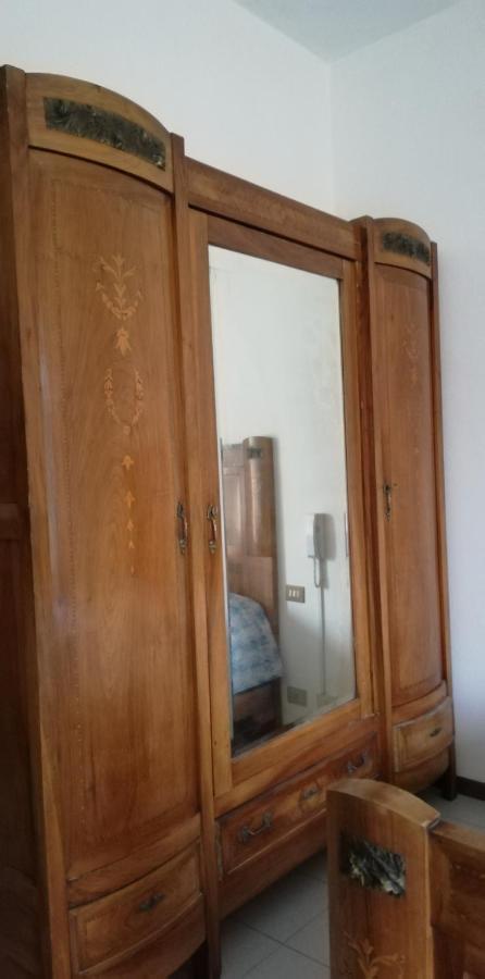 ホテル Residenza Santa Valeria Caglio エクステリア 写真