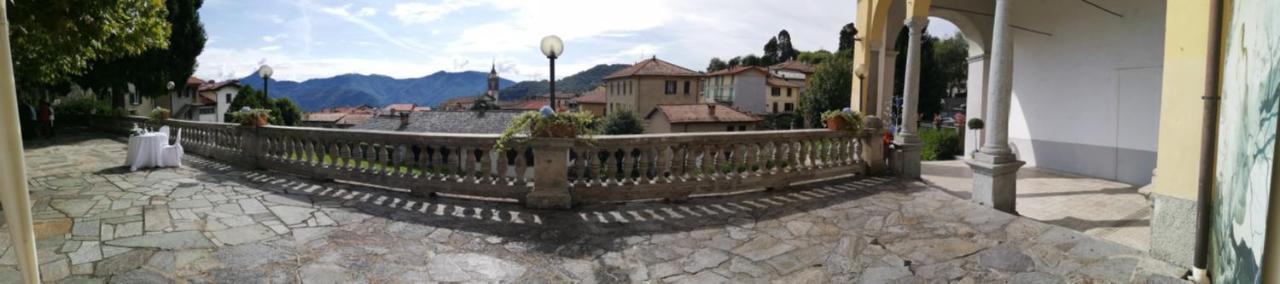 ホテル Residenza Santa Valeria Caglio エクステリア 写真