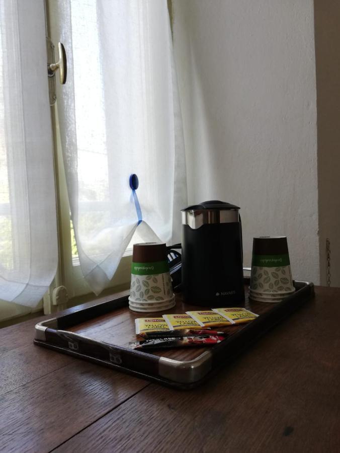 ホテル Residenza Santa Valeria Caglio エクステリア 写真