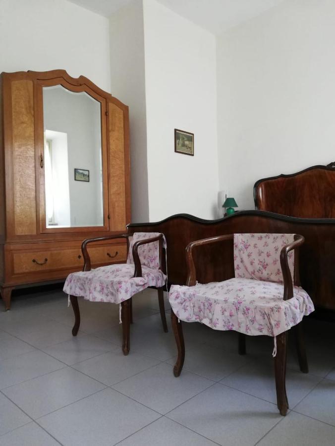 ホテル Residenza Santa Valeria Caglio エクステリア 写真