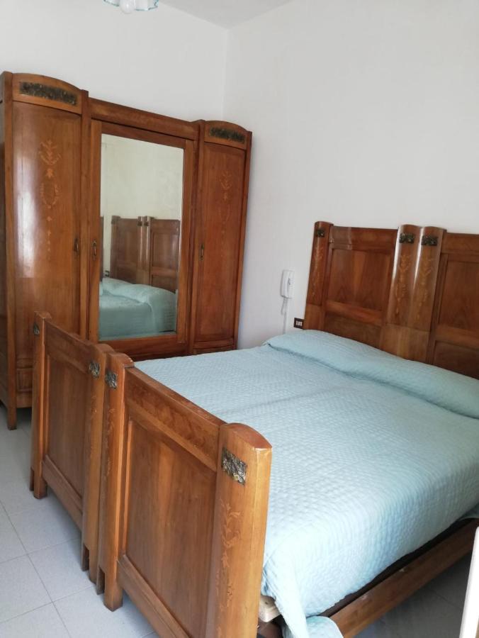 ホテル Residenza Santa Valeria Caglio エクステリア 写真