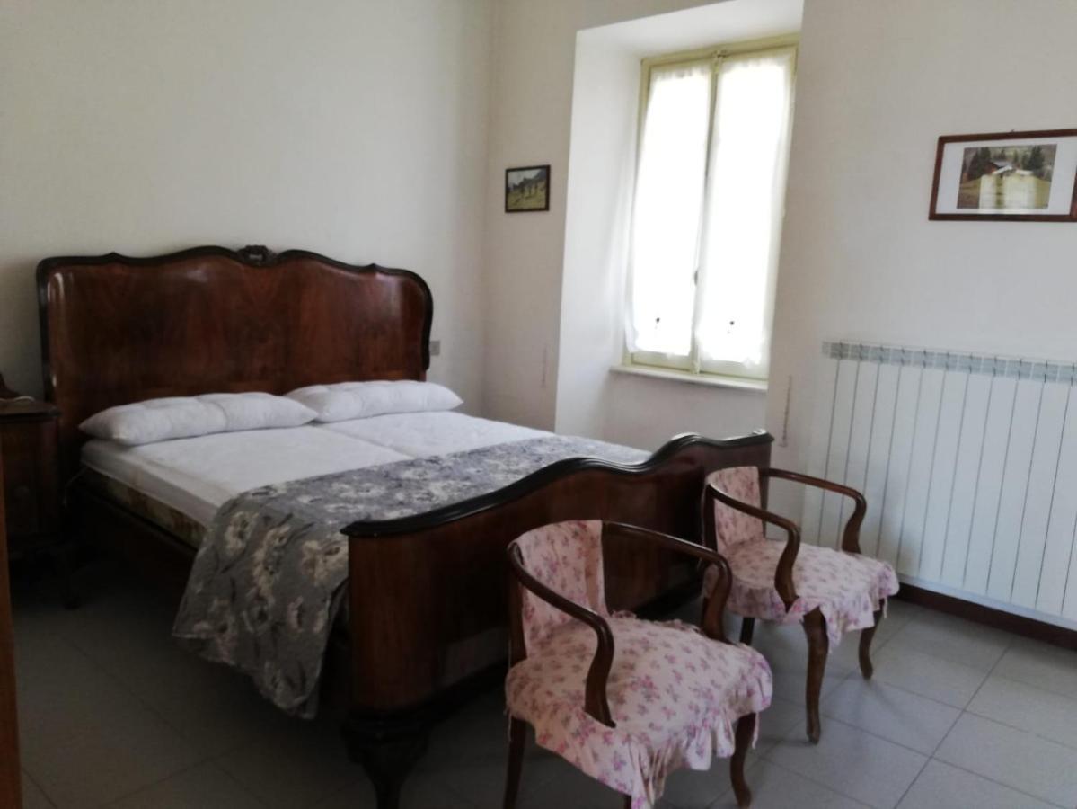 ホテル Residenza Santa Valeria Caglio エクステリア 写真
