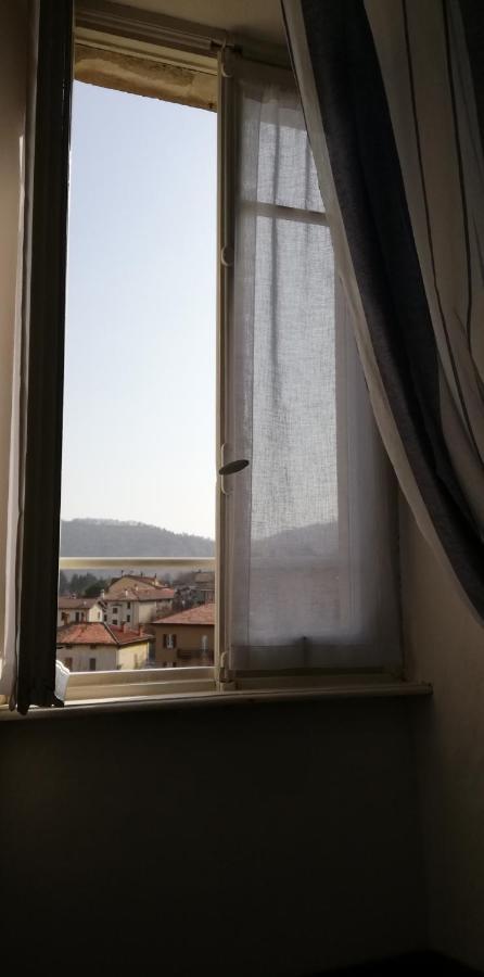ホテル Residenza Santa Valeria Caglio エクステリア 写真